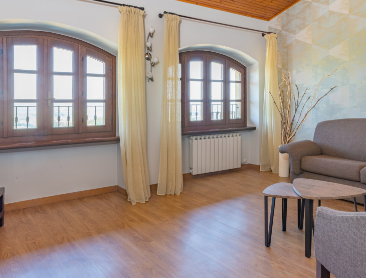 media.Slide-CameraRocche2-Le-Torri-Castiglione-Ferretto