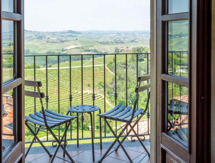 media.Slide-CameraRocche5-Le-Torri-Castiglione-Ferretto