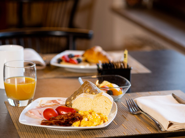 media.Slide-Colazione1Le-Torri-Castiglione-Ferretto