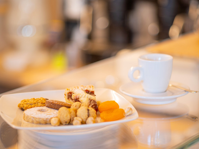 media.Slide-Colazione3Le-Torri-Castiglione-Ferretto