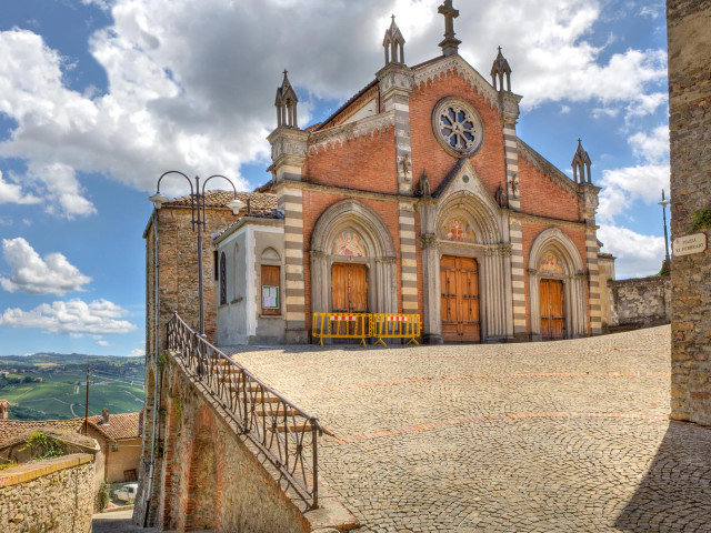 media.Slide-Territorio10-Le-Torri-Castiglione-Ferretto