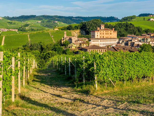 media.Slide-Territorio6-Le-Torri-Castiglione-Ferretto