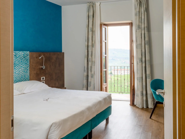 media.Slide-SuiteFalletto8-Le-Torri-Castiglione-Ferretto