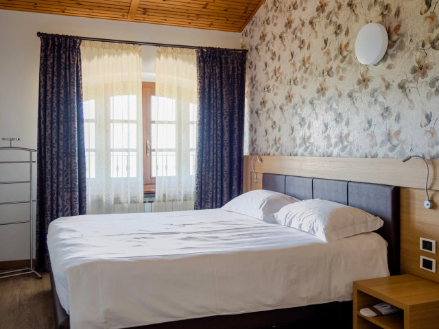 media.Slide-CameraRocche4-Le-Torri-Castiglione-Ferretto